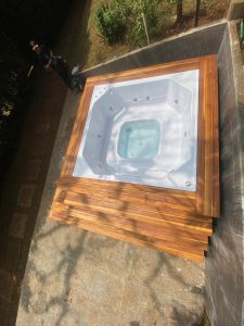 Jacuzzi de sobreponer para 8 personas