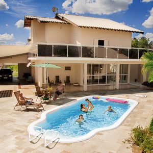 piscina farol de barra